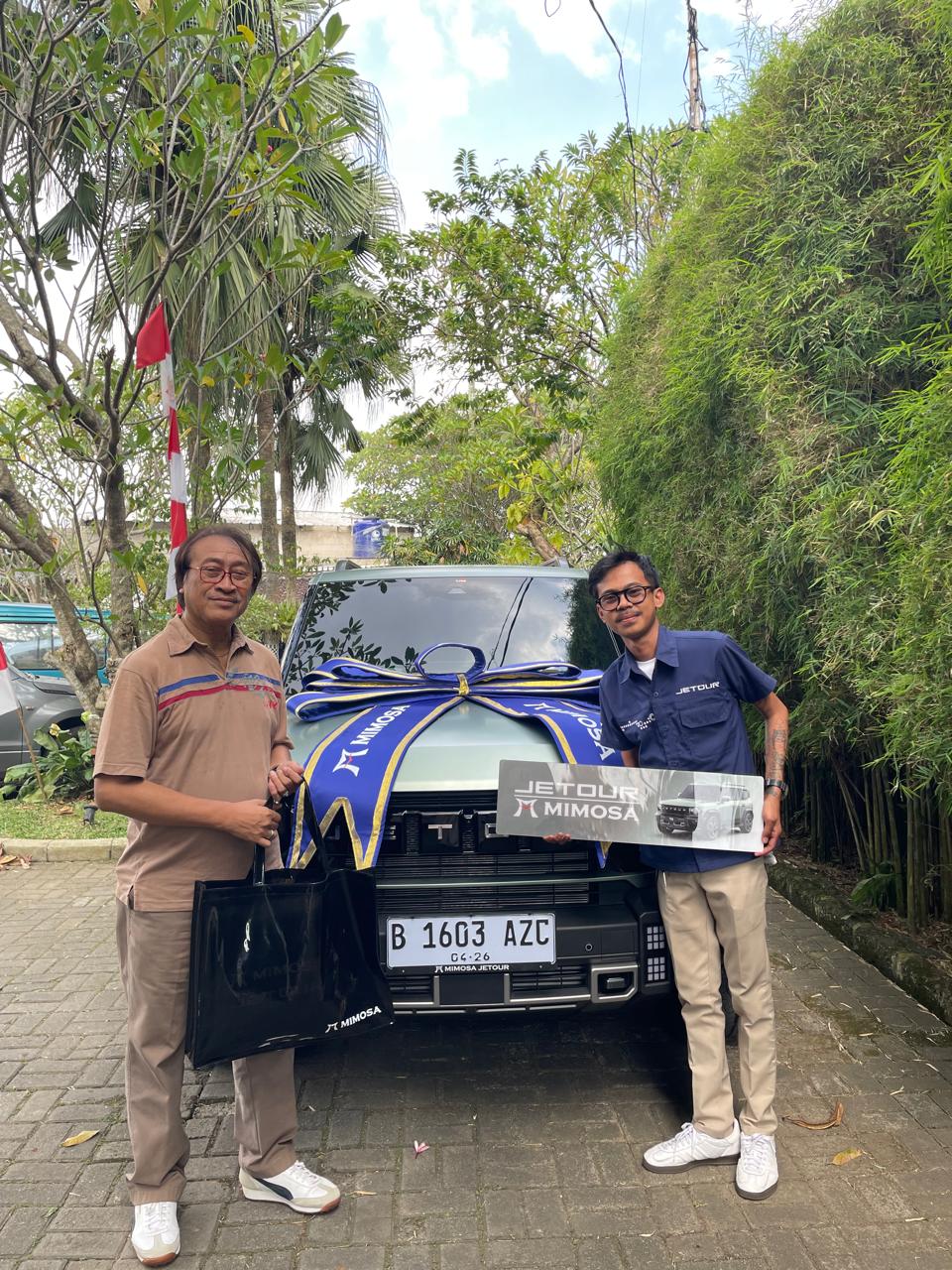 Purwacaraka pelanggan Jetour Pluit dari Bintaro – serah terima unit