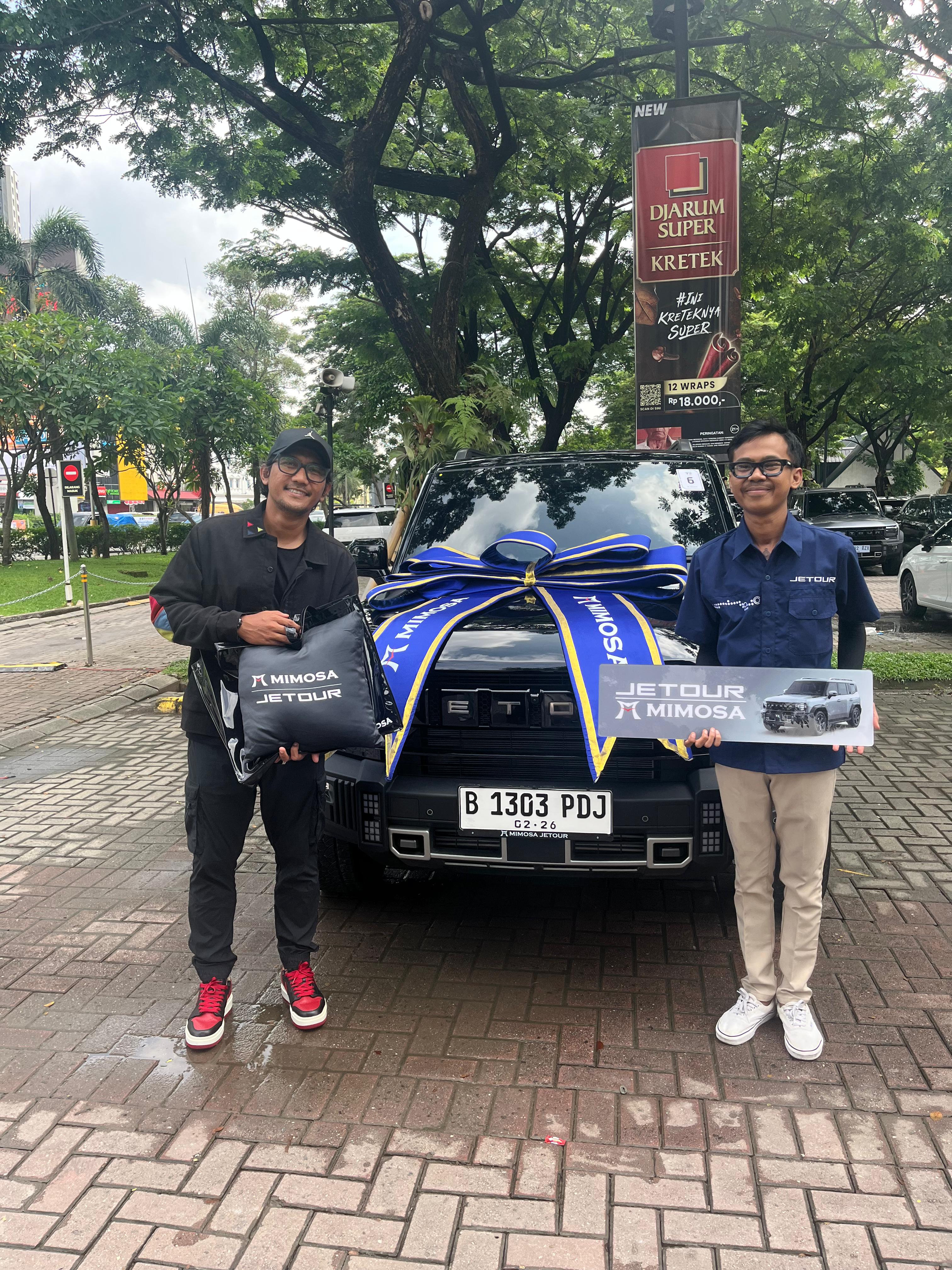 Sandy Canester pelanggan Jetour Pluit dari Jagakarsa – serah terima unit